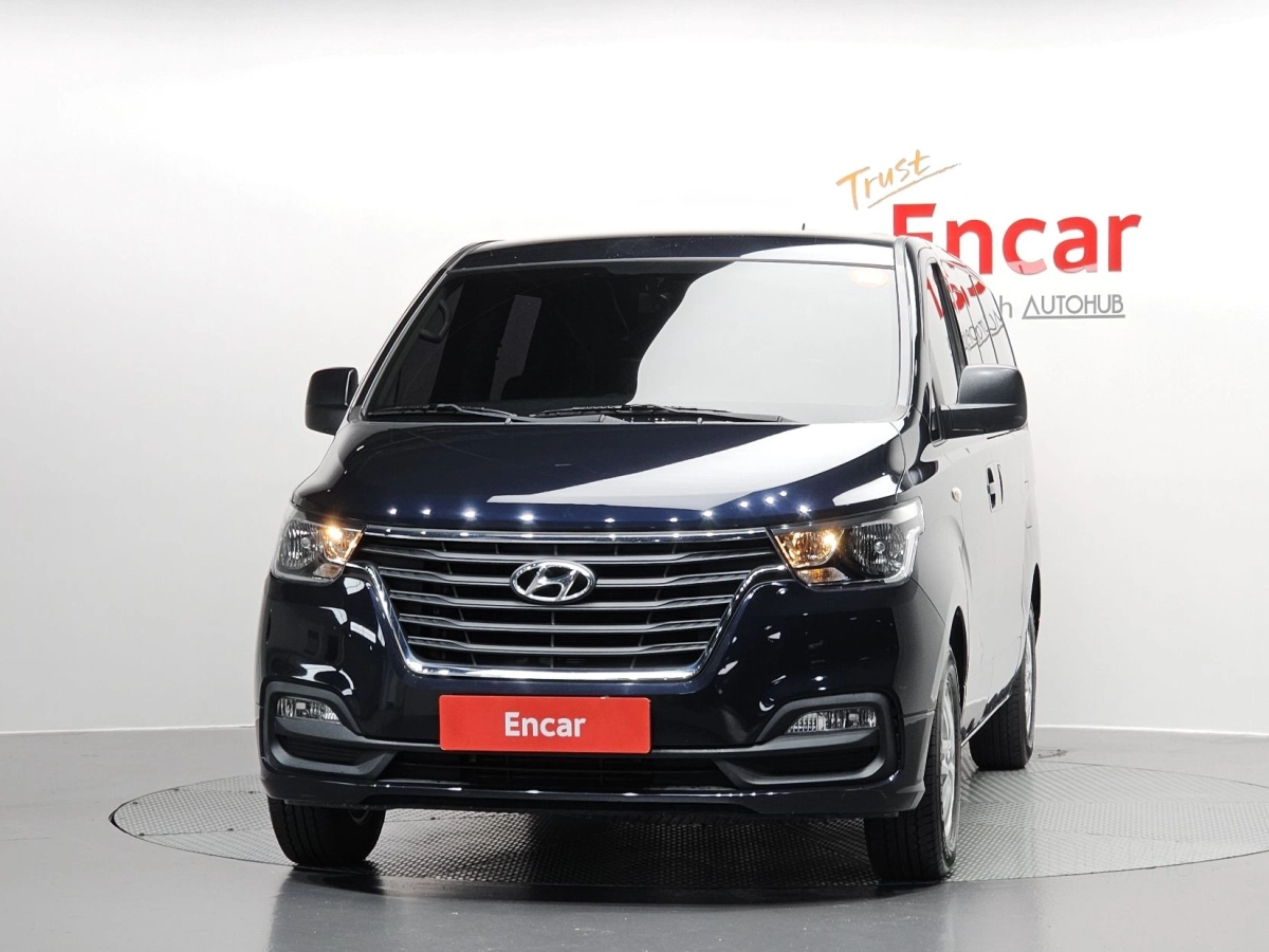 HYUNDAI STAREX GRAND