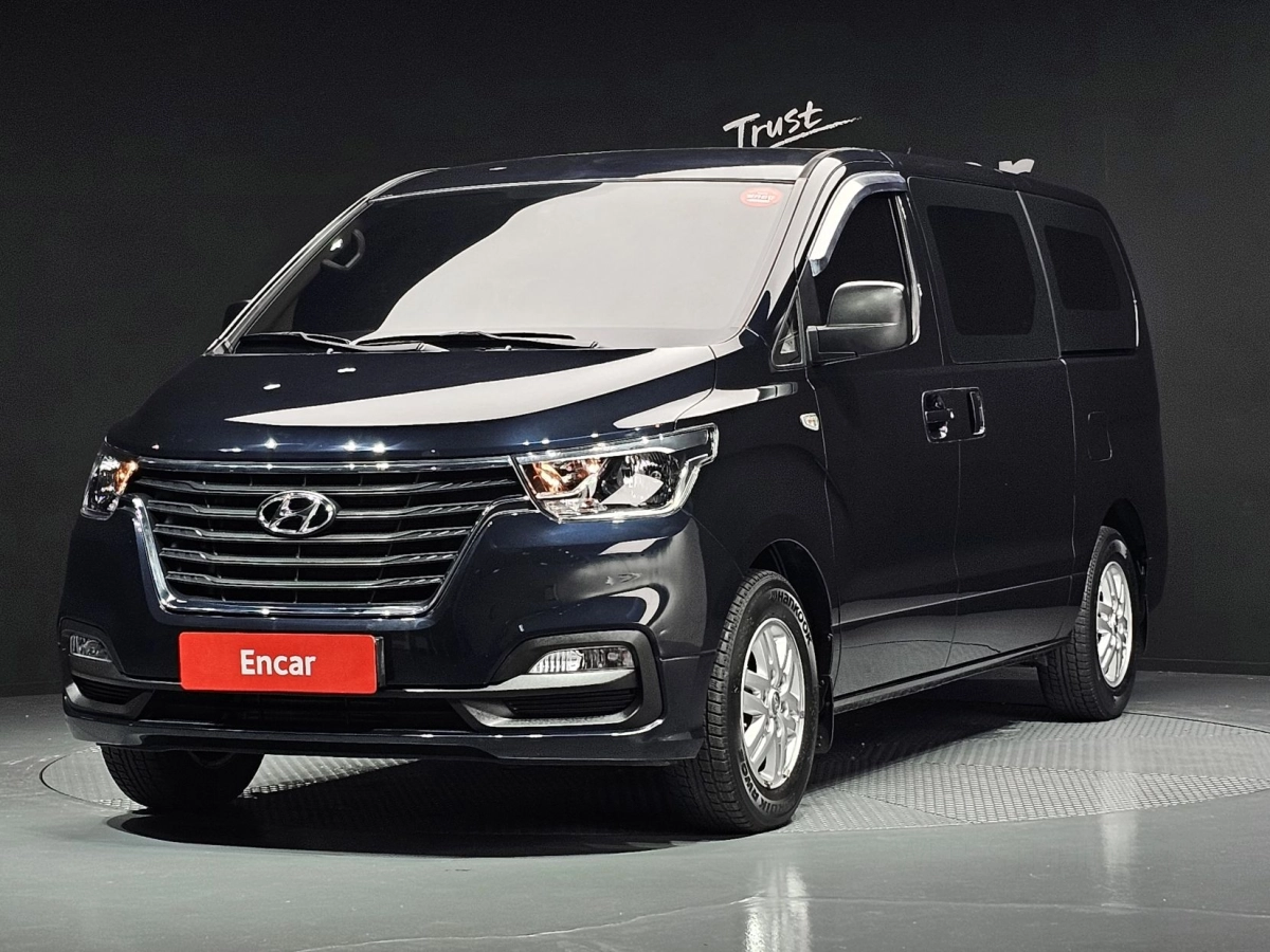 HYUNDAI STAREX GRAND