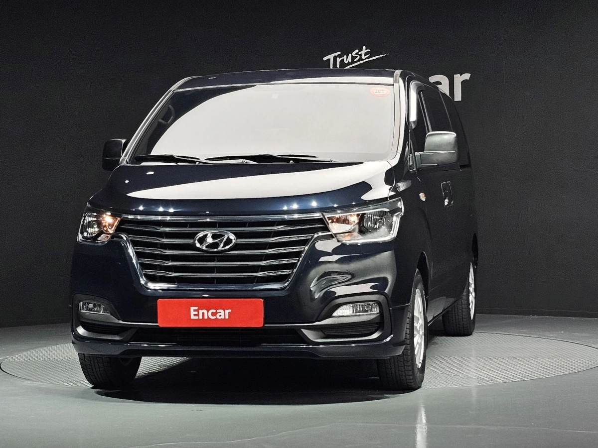 HYUNDAI STAREX GRAND