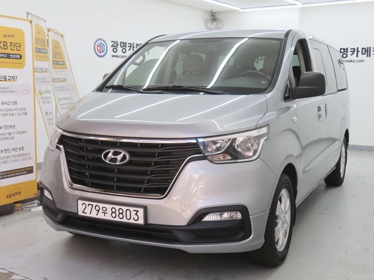 HYUNDAI STAREX GRAND 2020