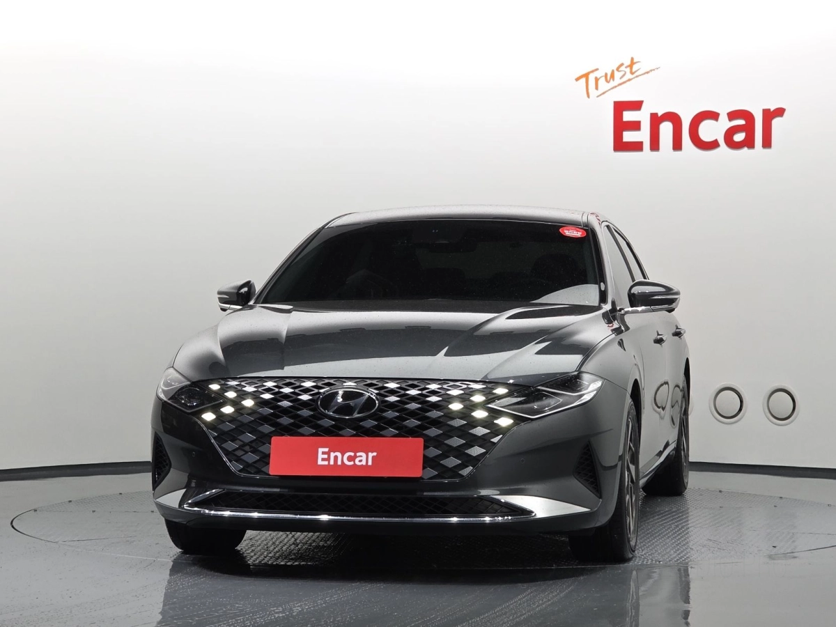 HYUNDAI GRANDEUR IG HYBRID