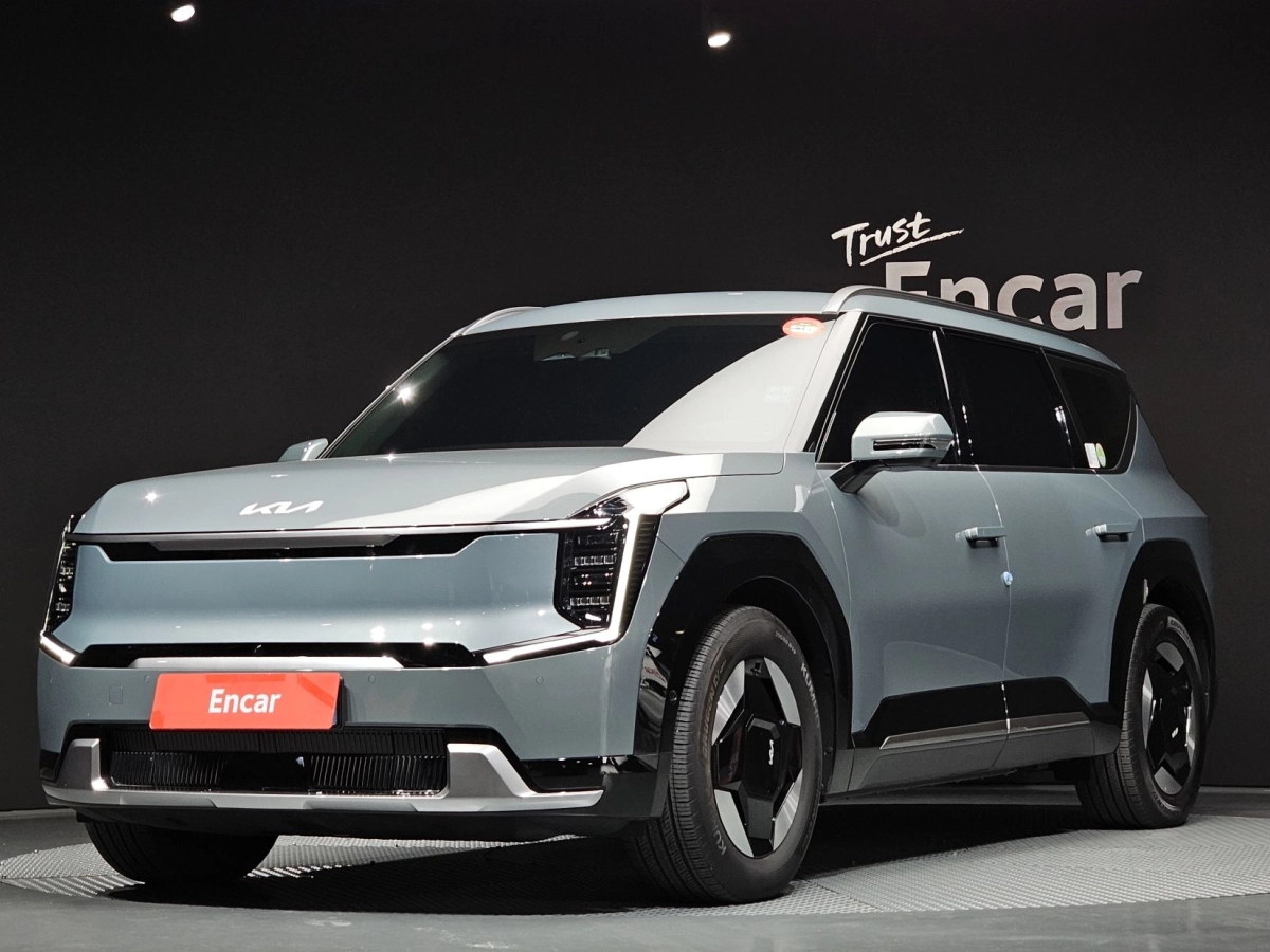 KIA EV9