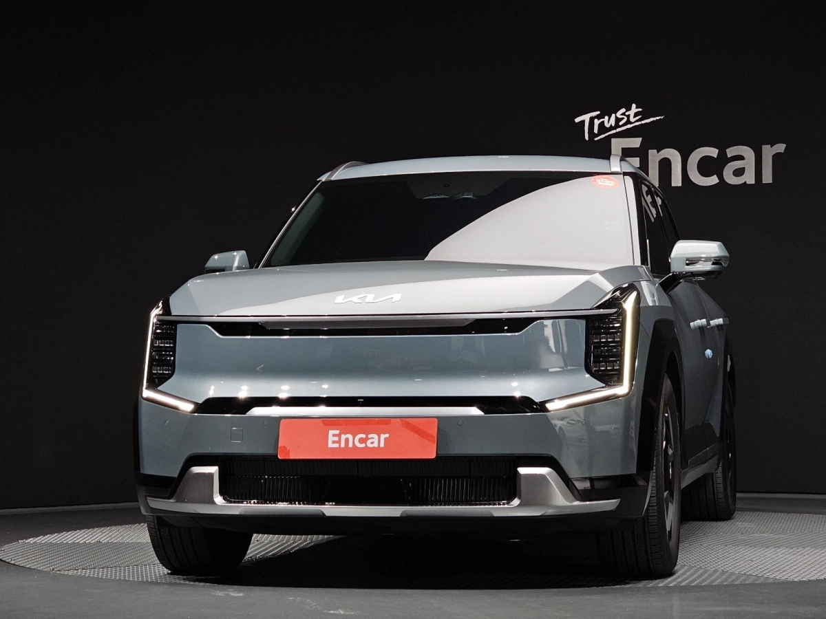 KIA EV9