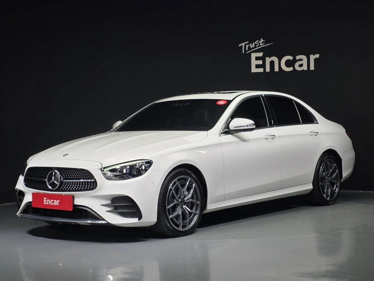 MERCEDES BENZ E-CLASS W213 2020