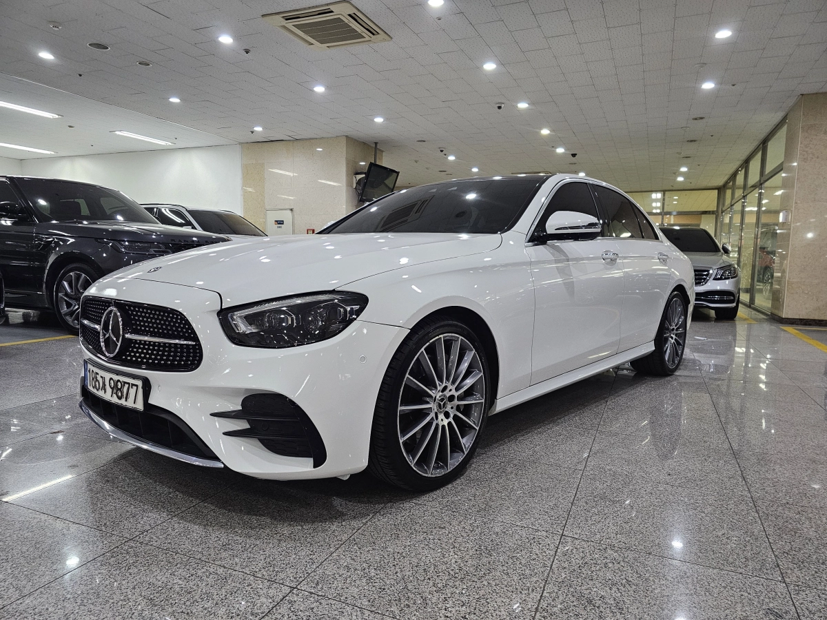 MERCEDES BENZ E-CLASS W213