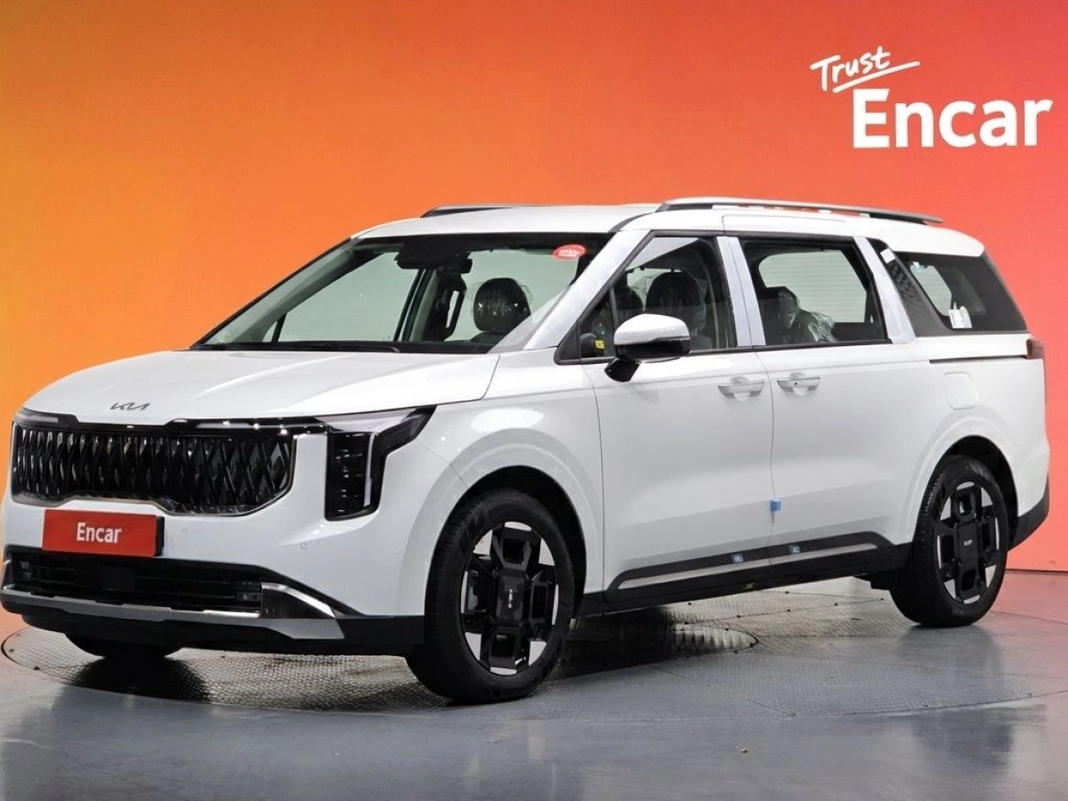KIA CARNIVAL 2025