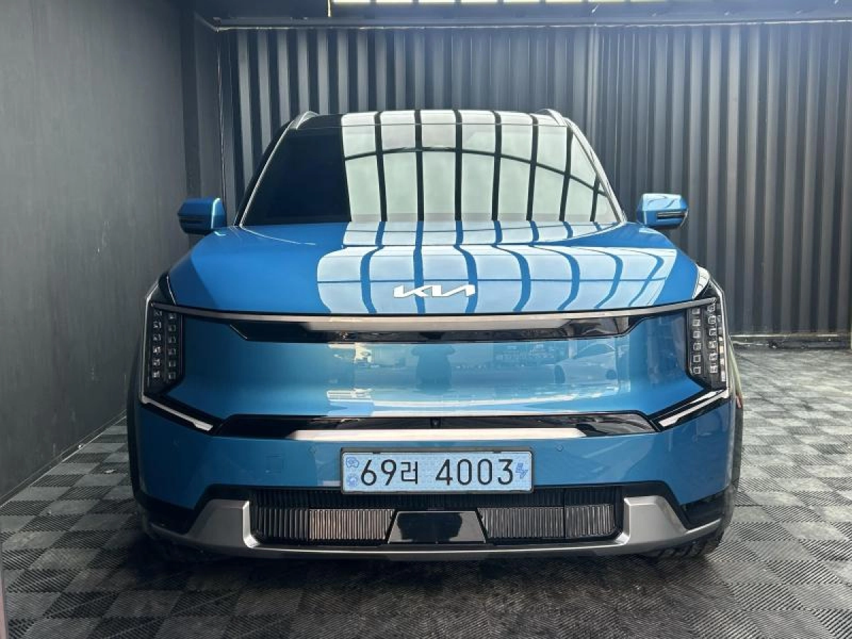 KIA EV9