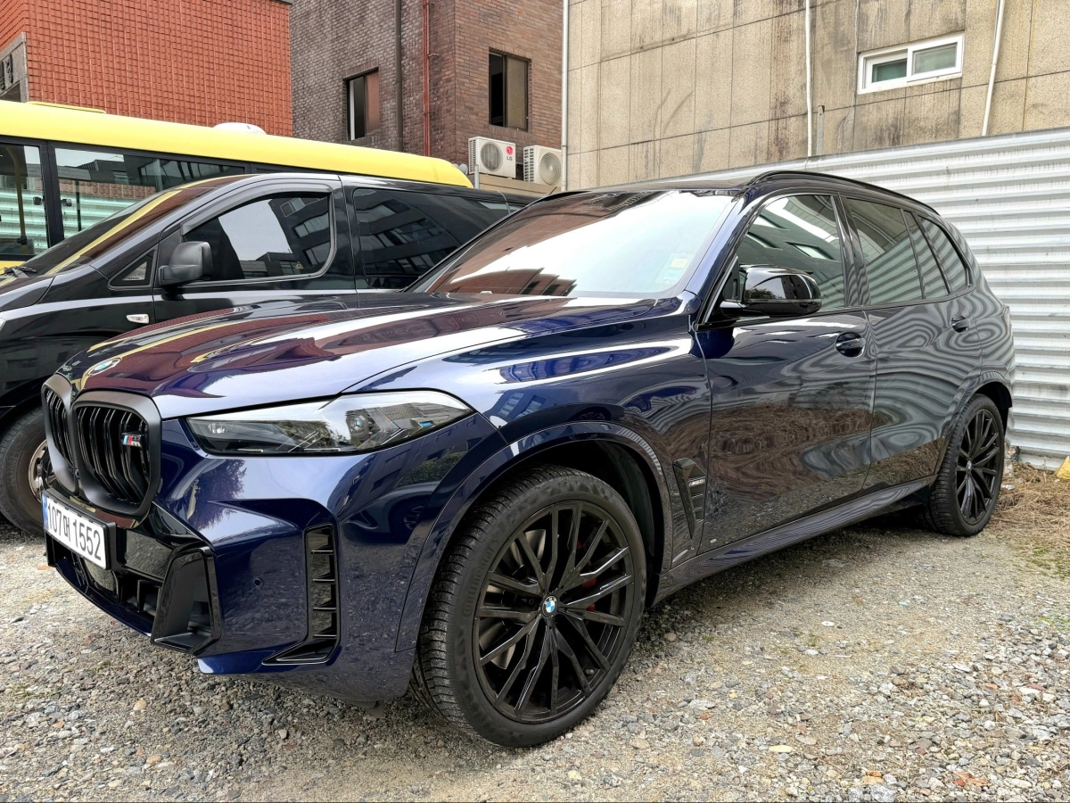 BMW X5 G05 2023