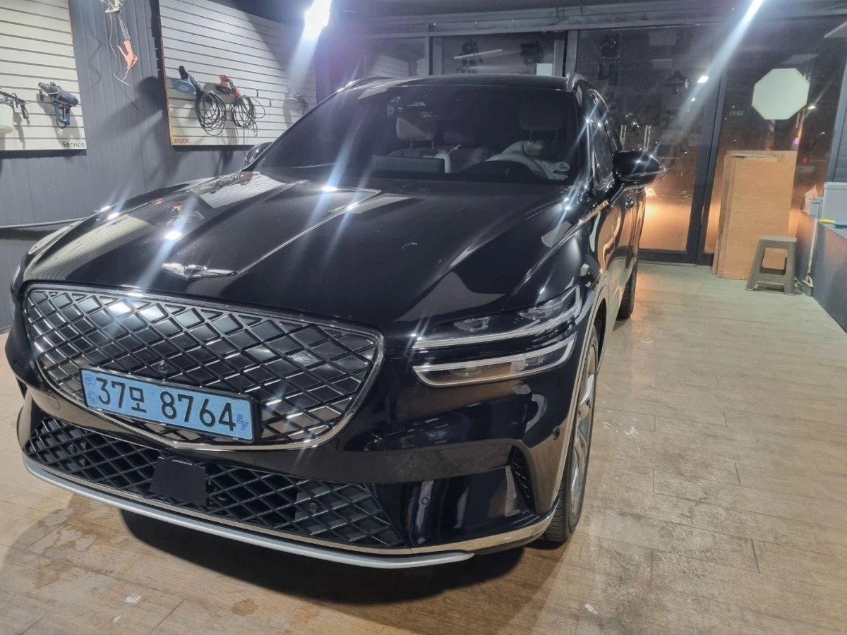 GENESIS GV70 ELECTRIC