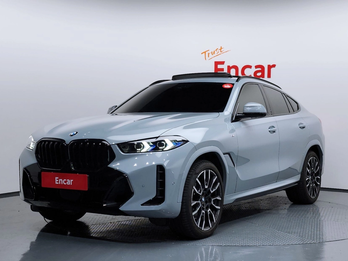 BMW X6 G06
