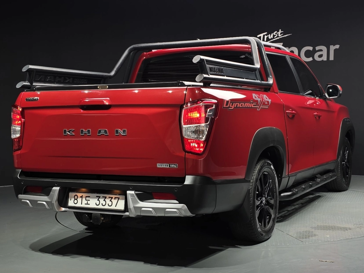 SSANGYONG REXTON SPORTS CAR