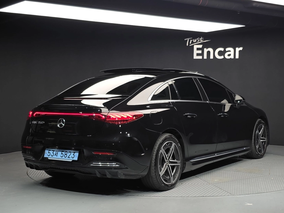 MERCEDES BENZ EQE V295