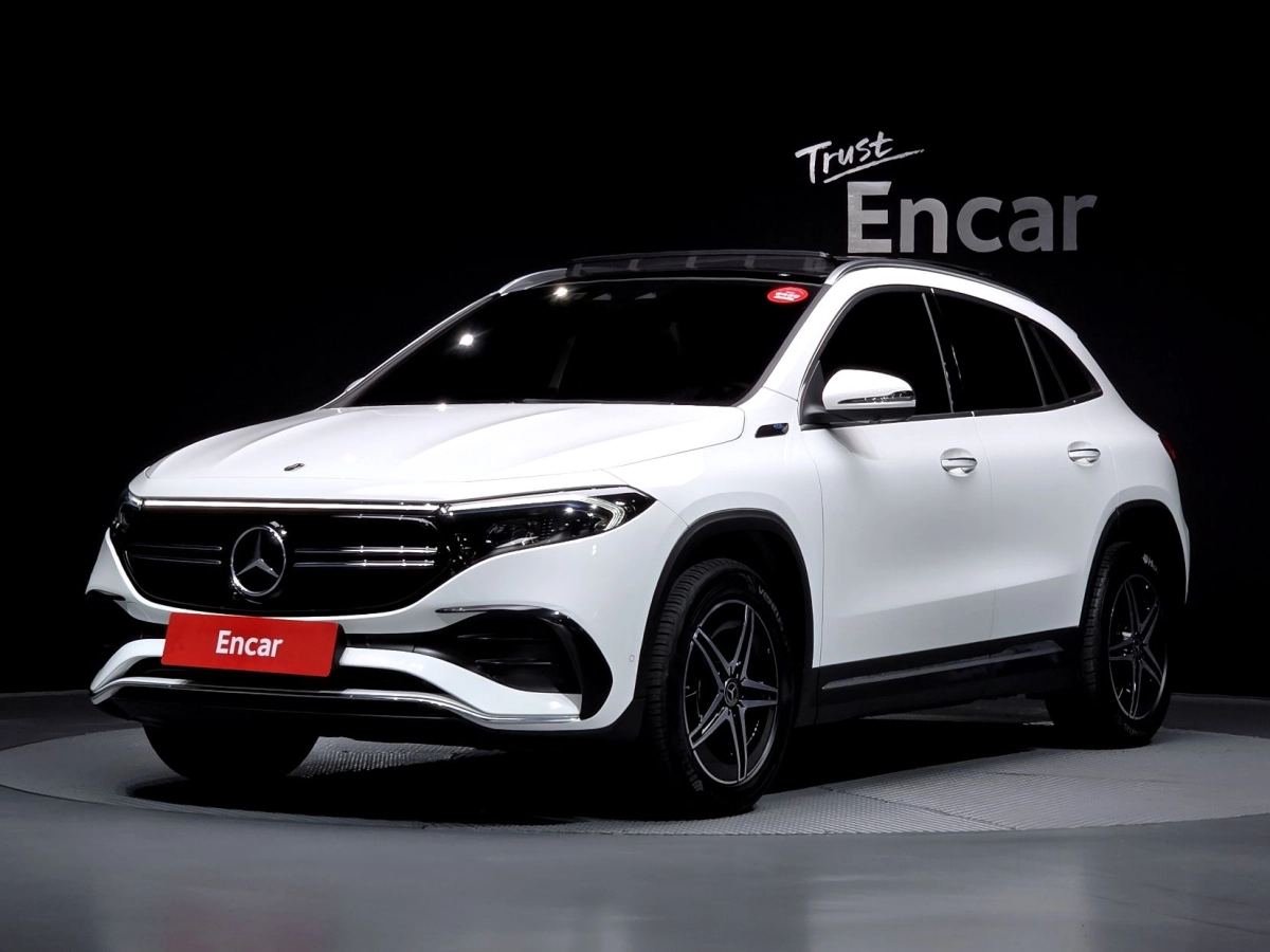 MERCEDES BENZ EQA H243  2022