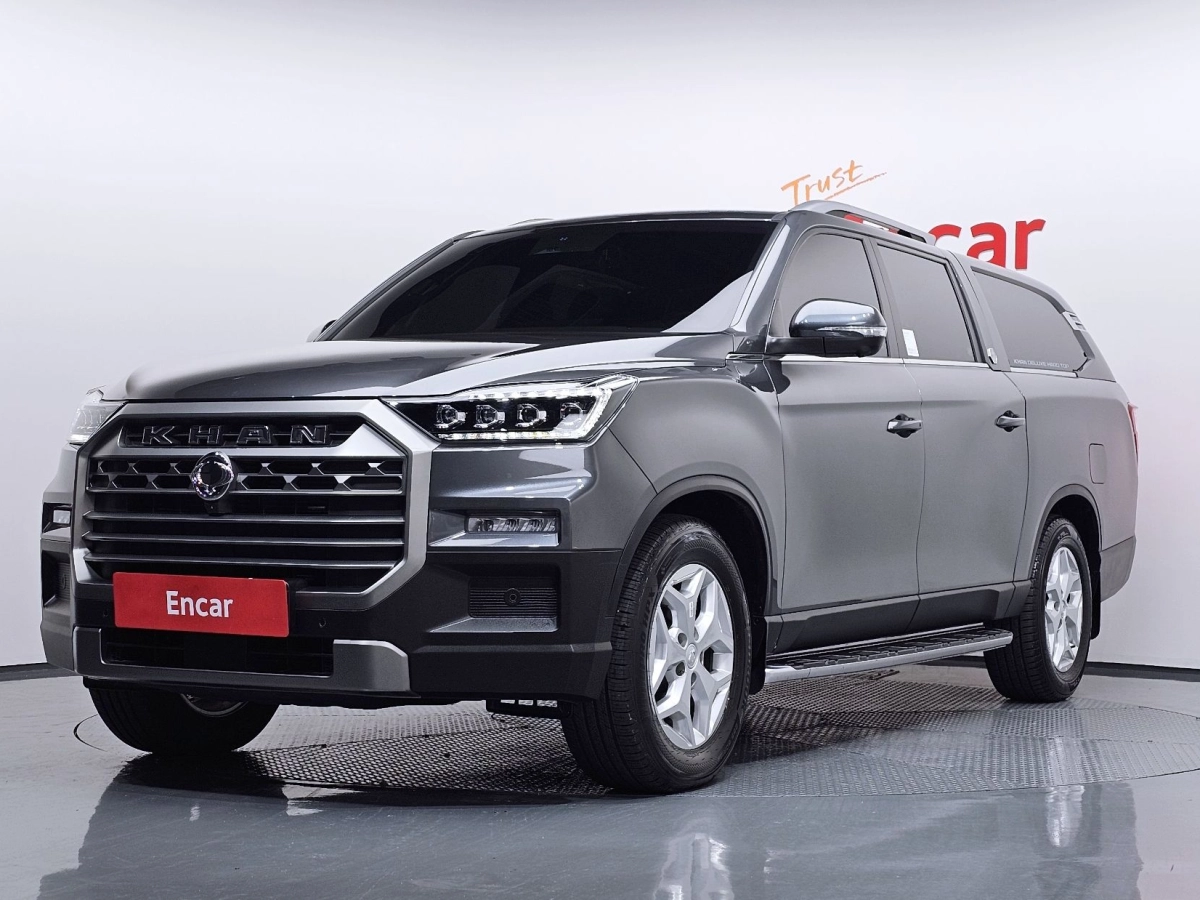 SSANGYONG REXTON SPORTS CAR