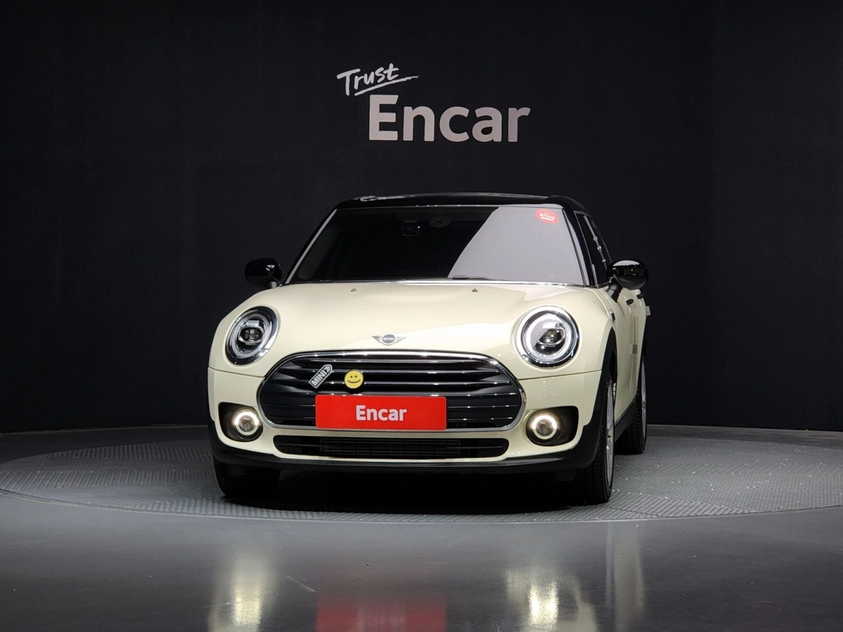 MINI CLUBMAN COOPER D