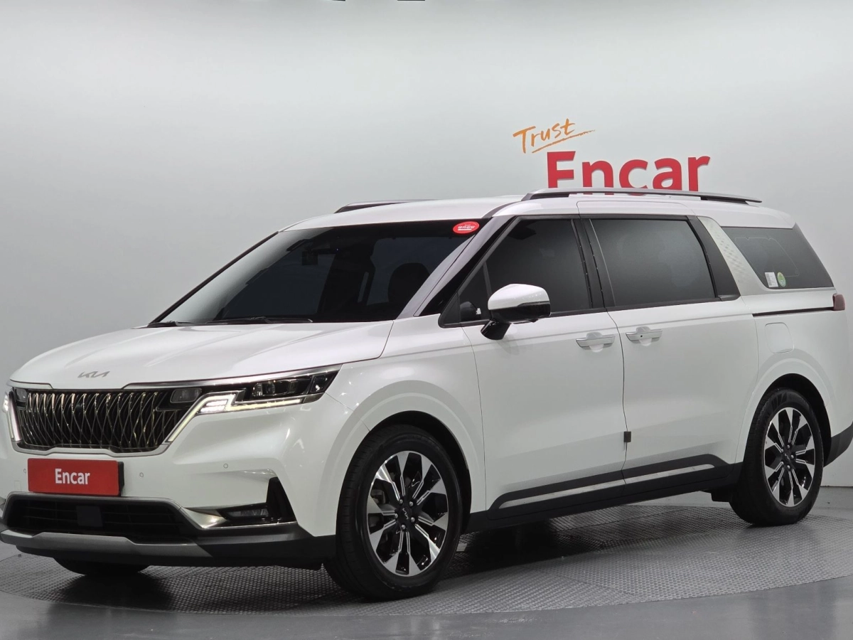 KIA CARNIVAL 2022