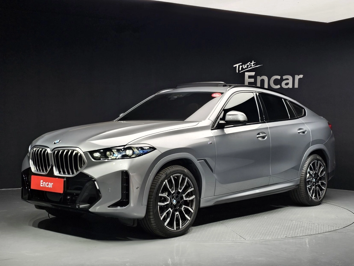 BMW X6 G06