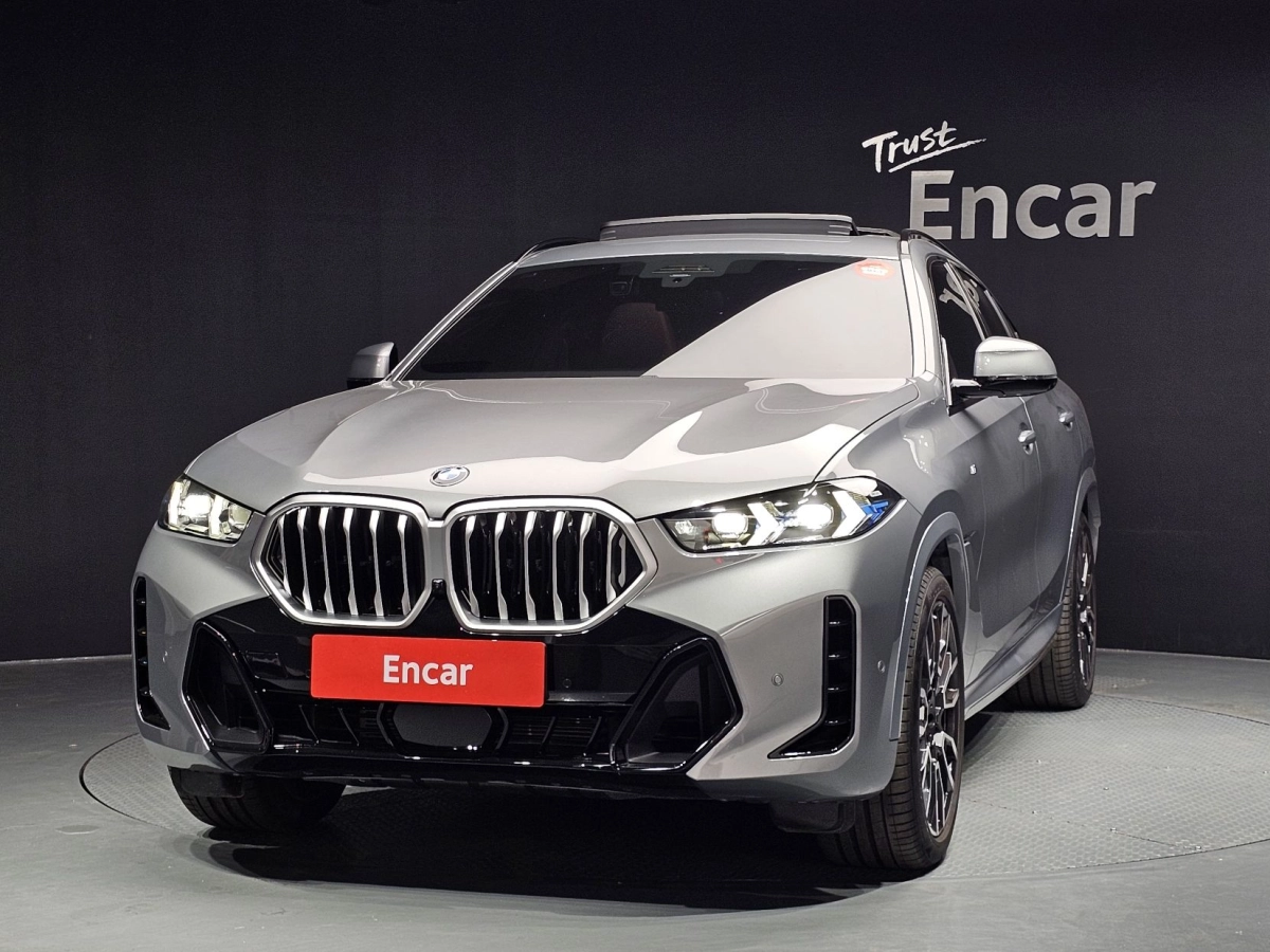 BMW X6 G06