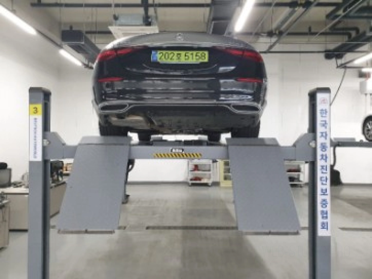 MERCEDES BENZ S-CLASS W223