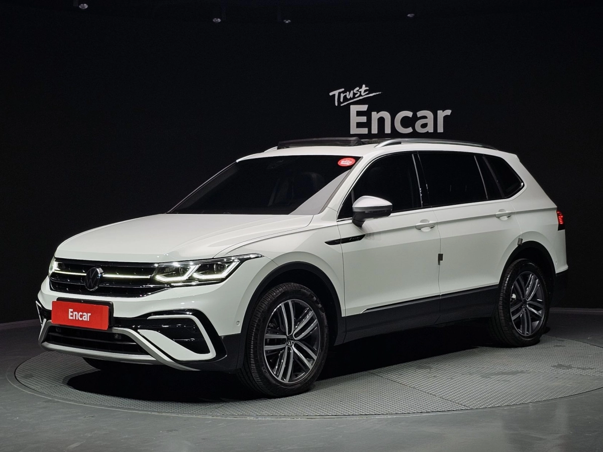 VOLKSWAGEN TIGUAN ALLSPACE