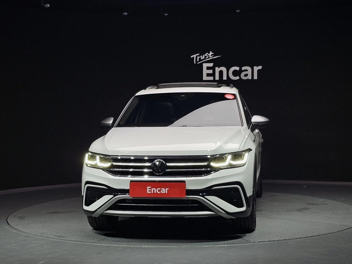 VOLKSWAGEN TIGUAN ALLSPACE