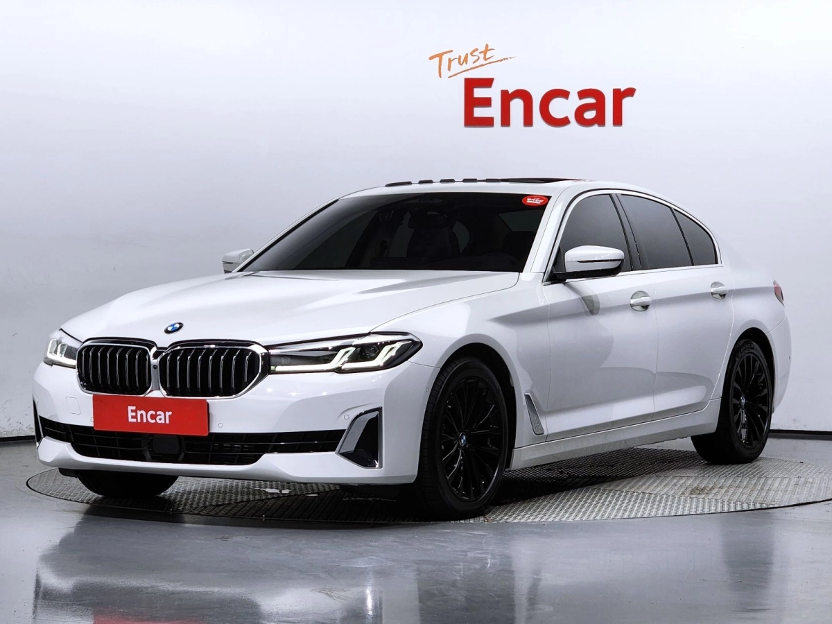 BMW 5-SERIES G30 2023