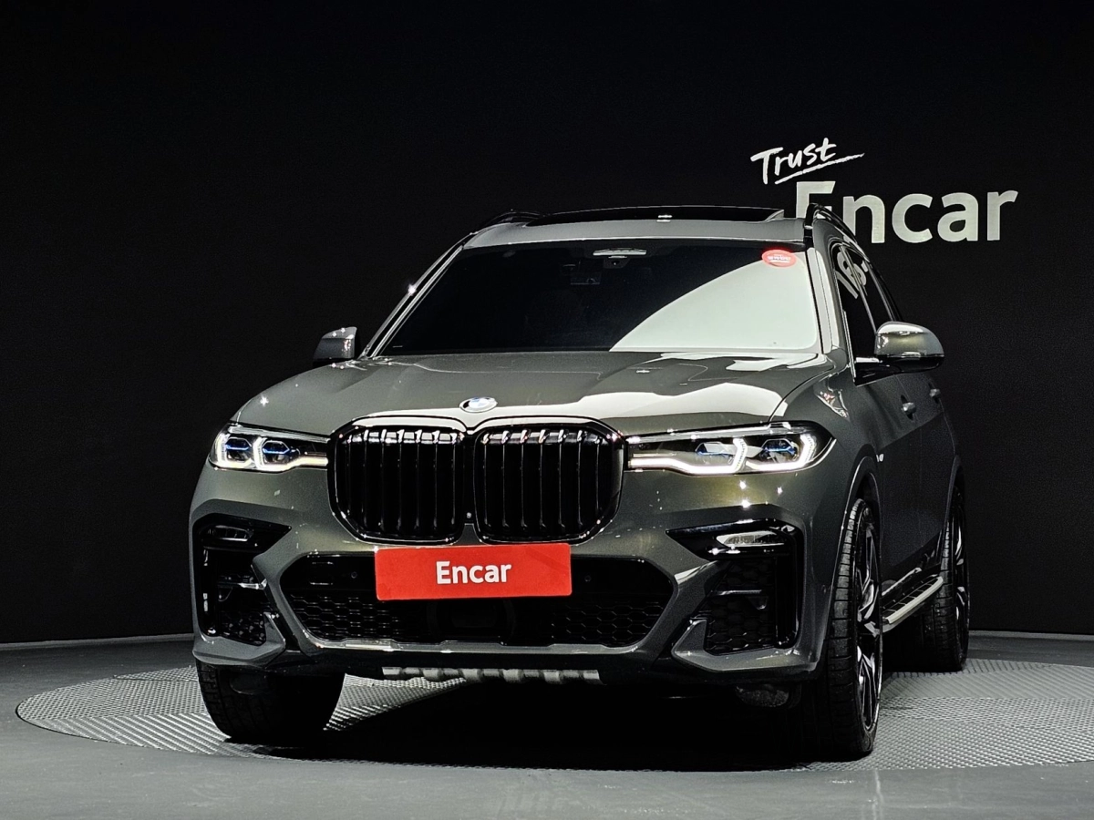 BMW X7 G07