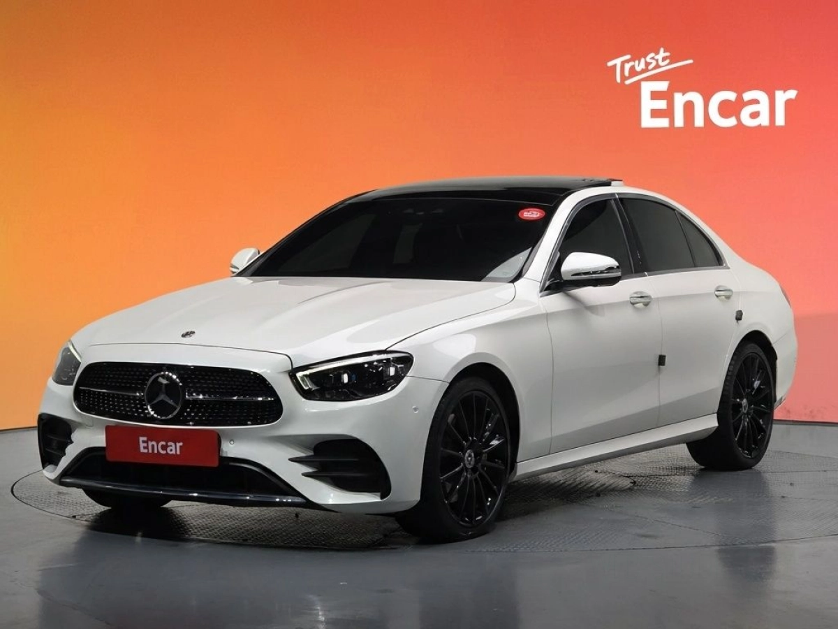 MERCEDES BENZ E-CLASS W213 2021