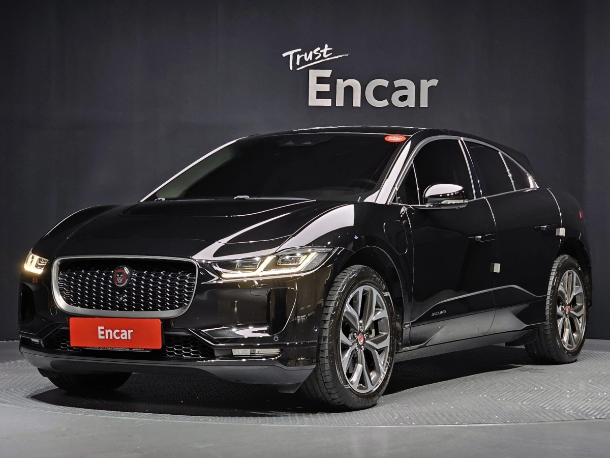 JAGUAR I-PACE