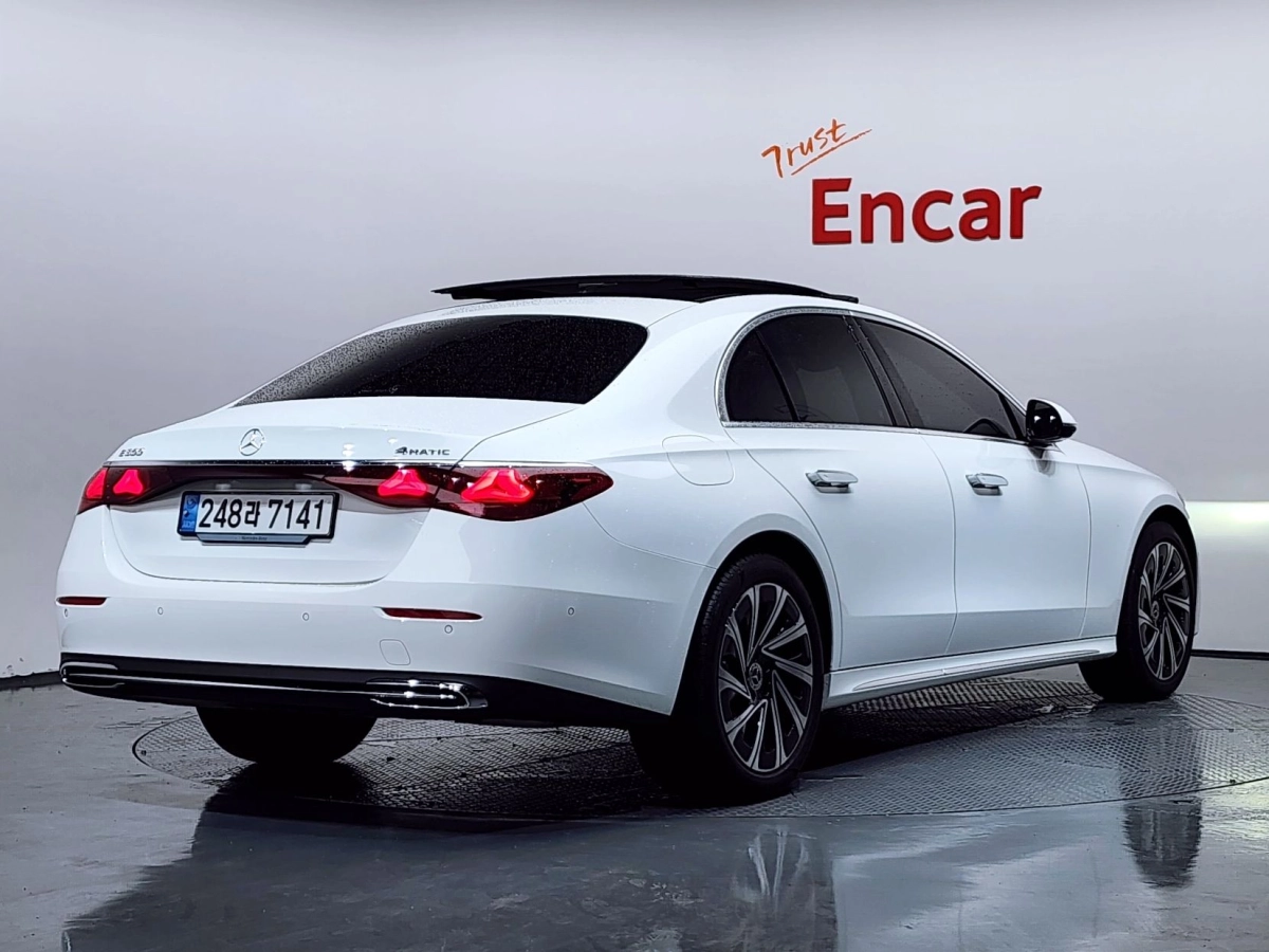 MERCEDES BENZ E-CLASS W214