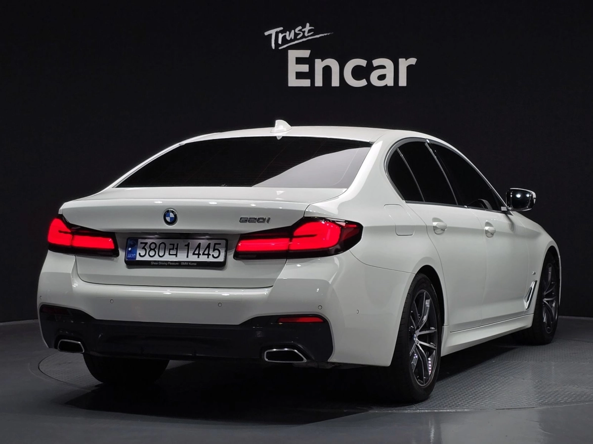 BMW 5-SERIES G30