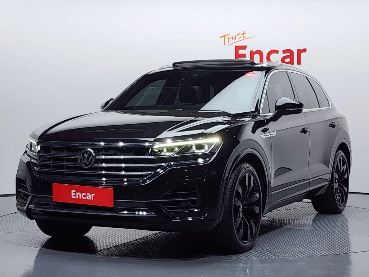VOLKSWAGEN TOUAREG 2020