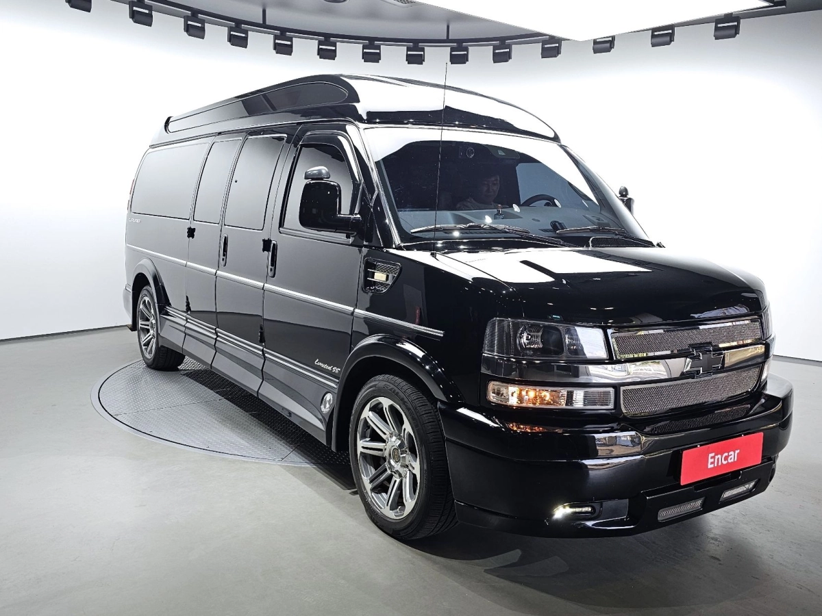 CHEVROLET EXPRESS VAN