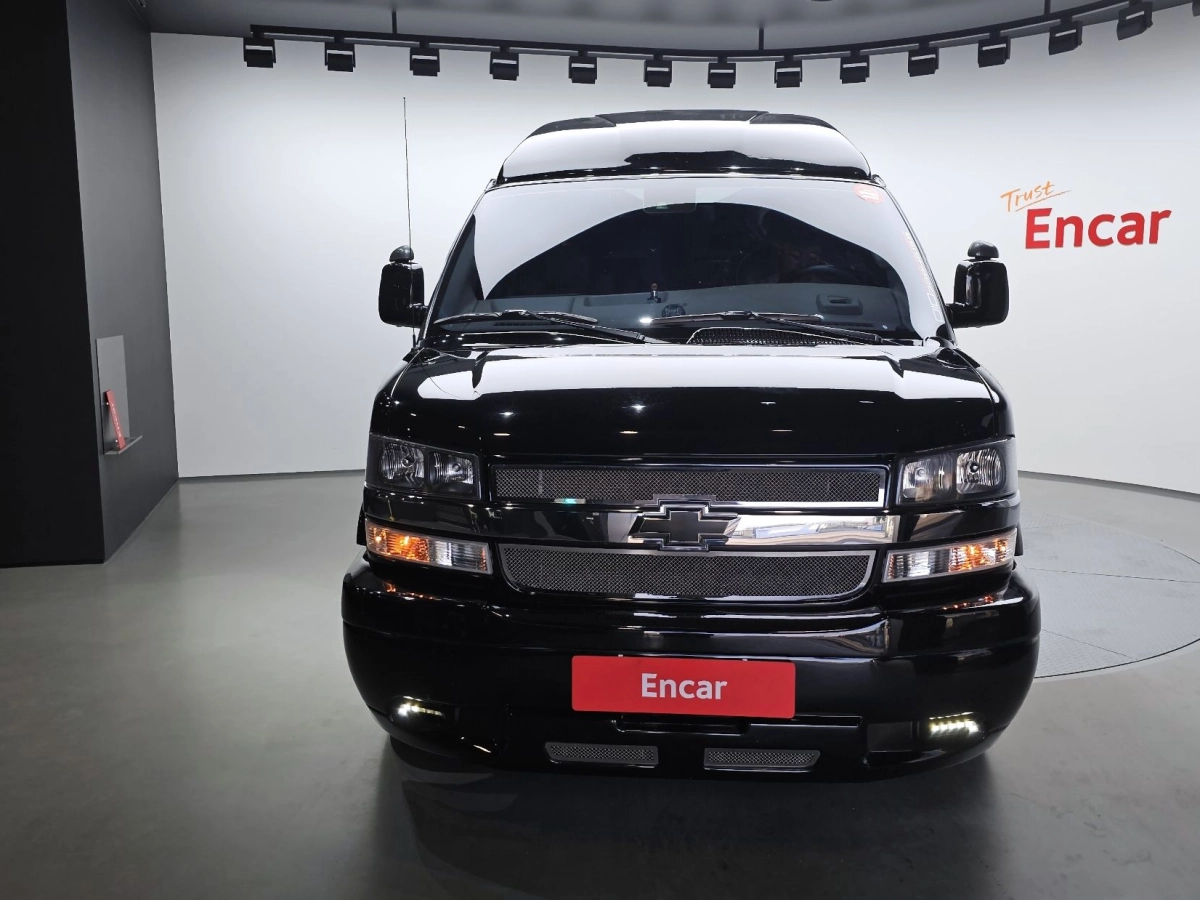 CHEVROLET EXPRESS VAN