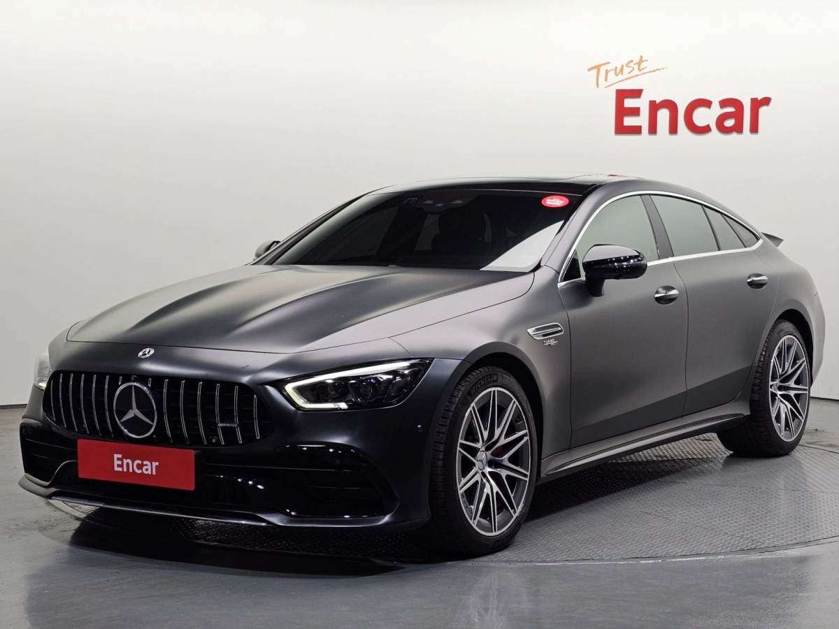 MERCEDES BENZ AMG GT