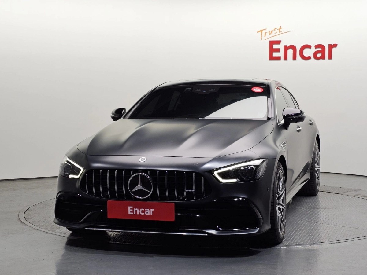 MERCEDES BENZ AMG GT