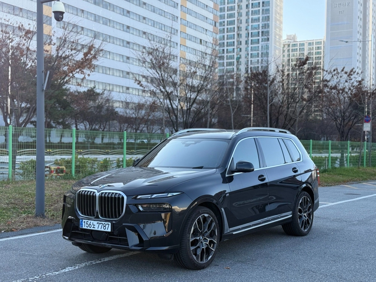 BMW X7 G07