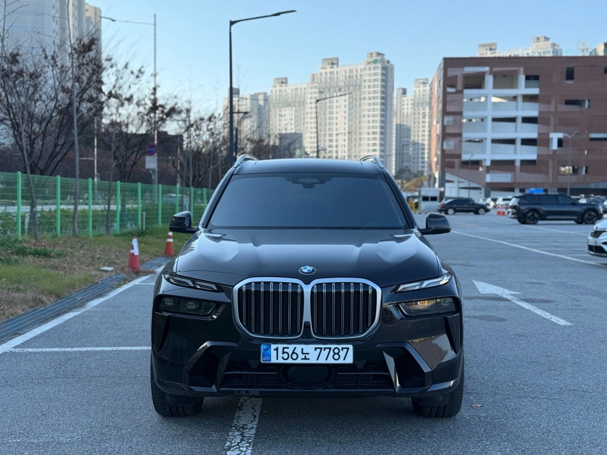 BMW X7 G07