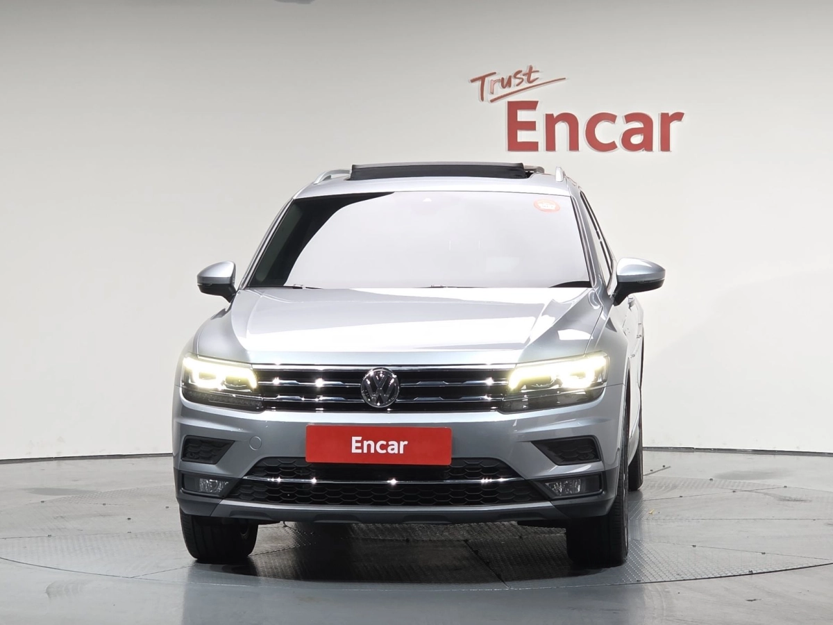 VOLKSWAGEN TIGUAN ALLSPACE