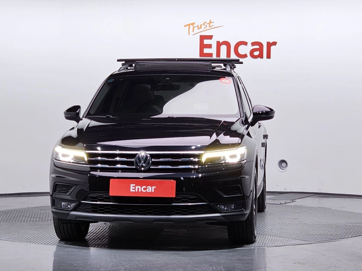 VOLKSWAGEN TIGUAN ALLSPACE