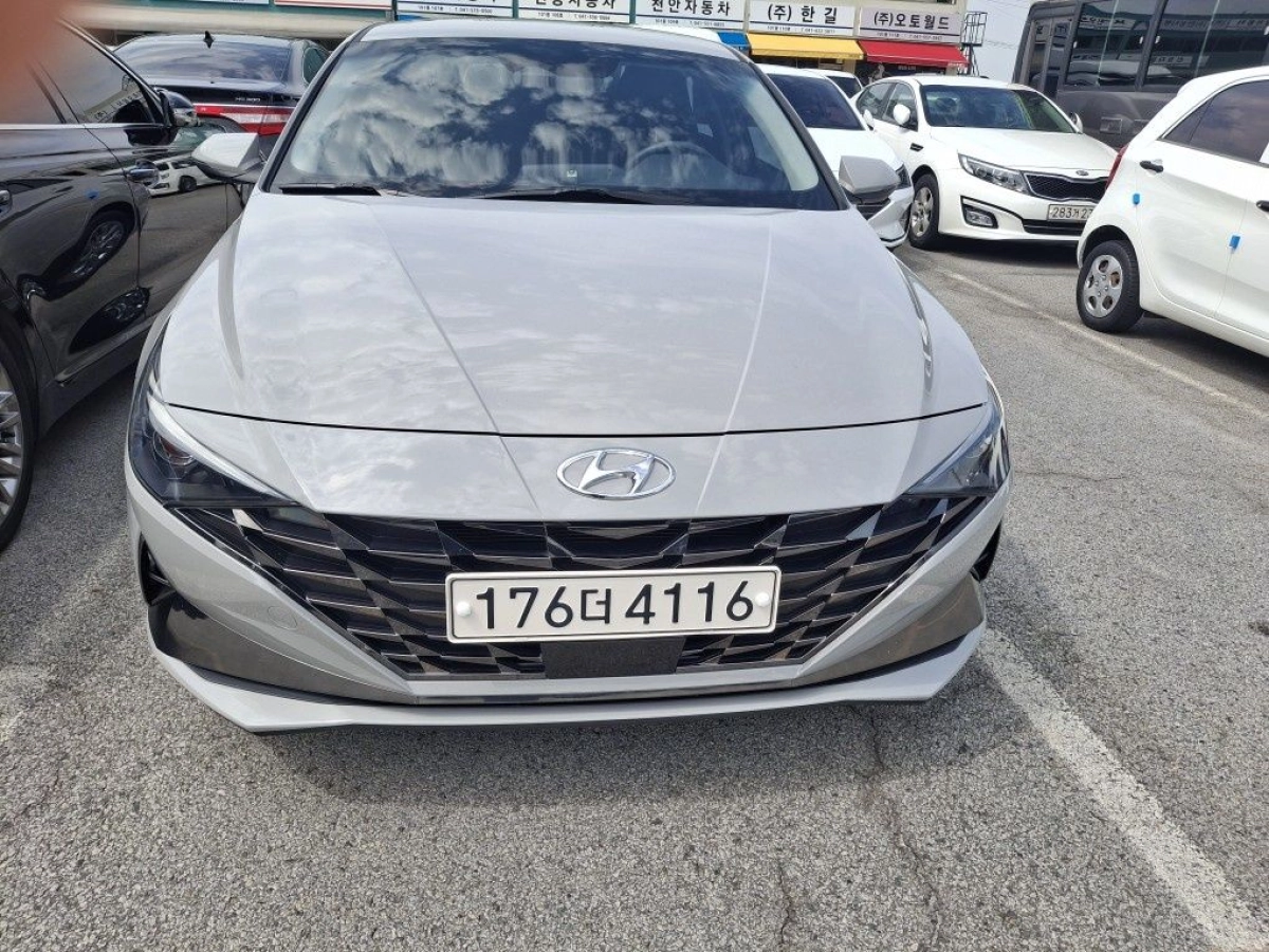 HYUNDAI AVANTE CN7