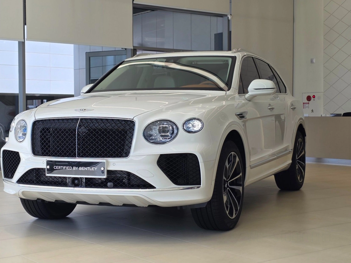 BENTLEY BENTAYGA  2025