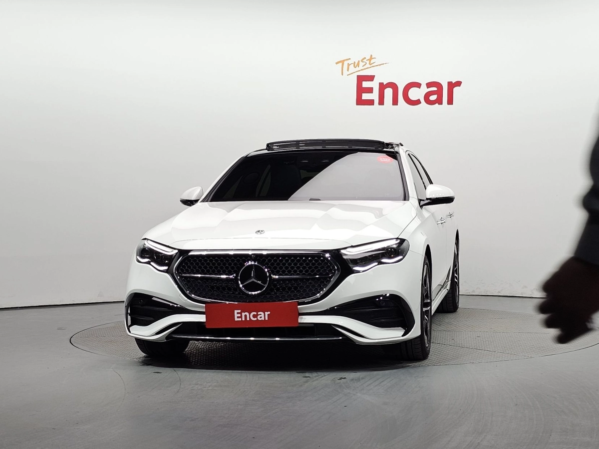 MERCEDES BENZ E-CLASS W214