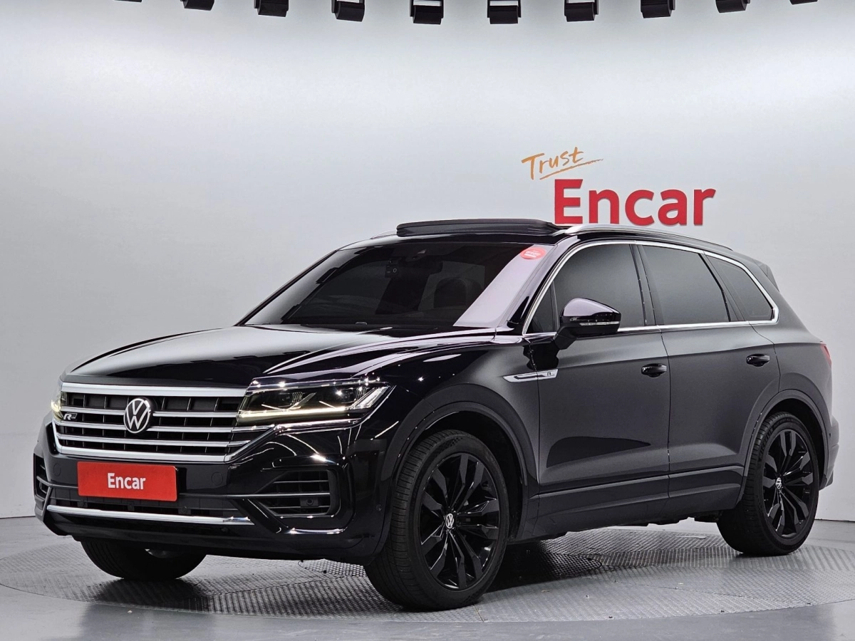VOLKSWAGEN TOUAREG 2021