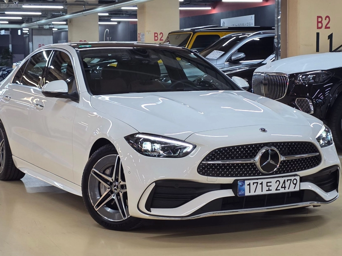 MERCEDES BENZ C-CLASS W206  2025