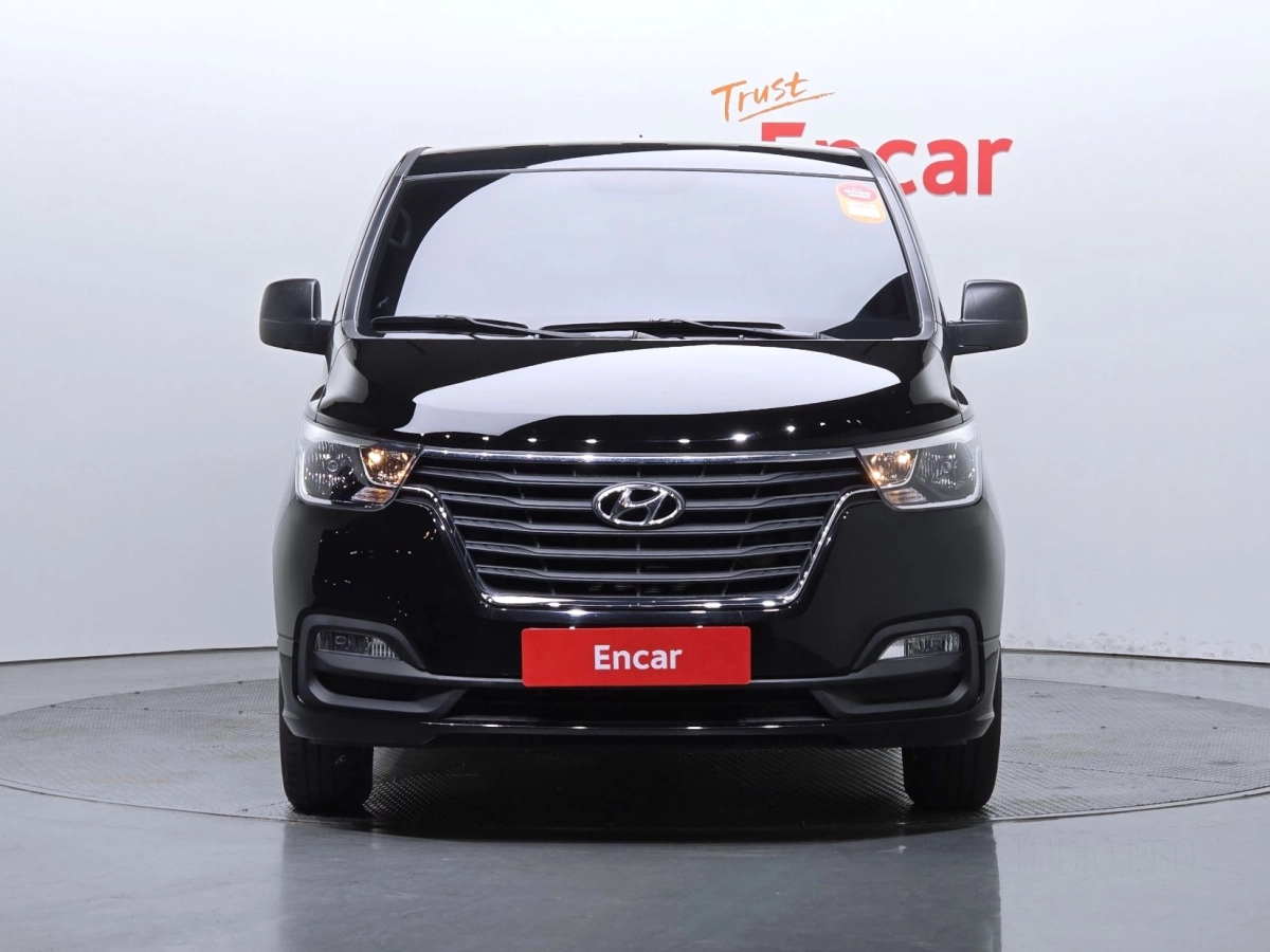 HYUNDAI STAREX GRAND