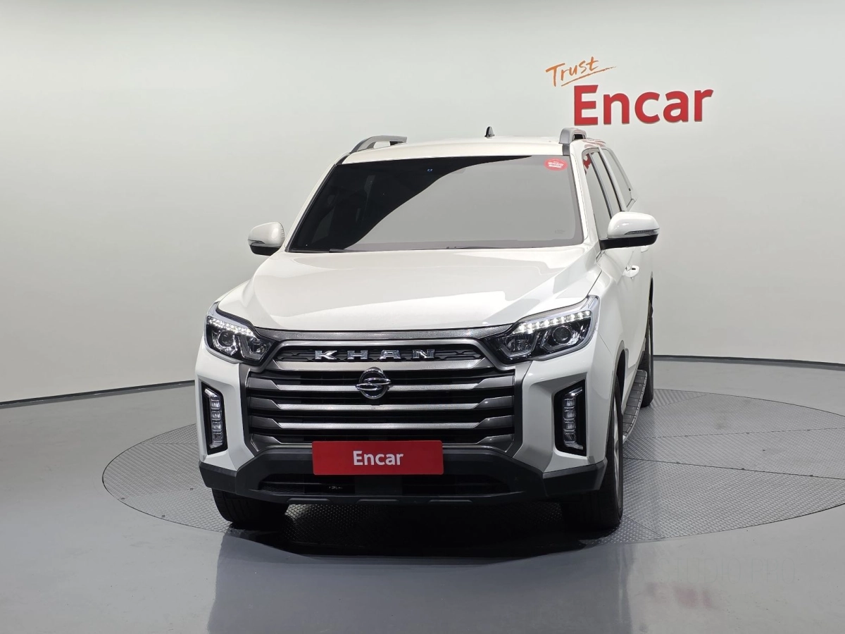 SSANGYONG REXTON SPORTS CAR