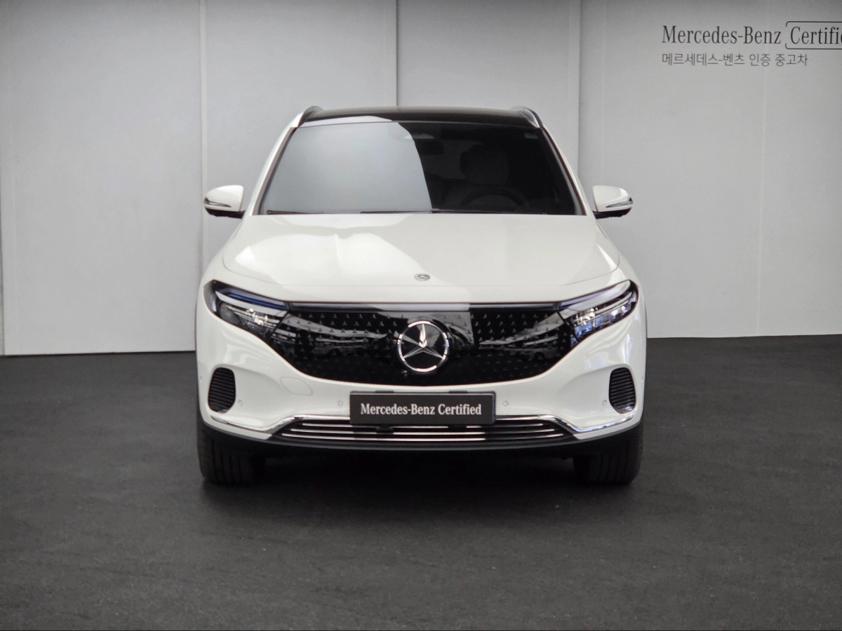 MERCEDES BENZ EQA H243