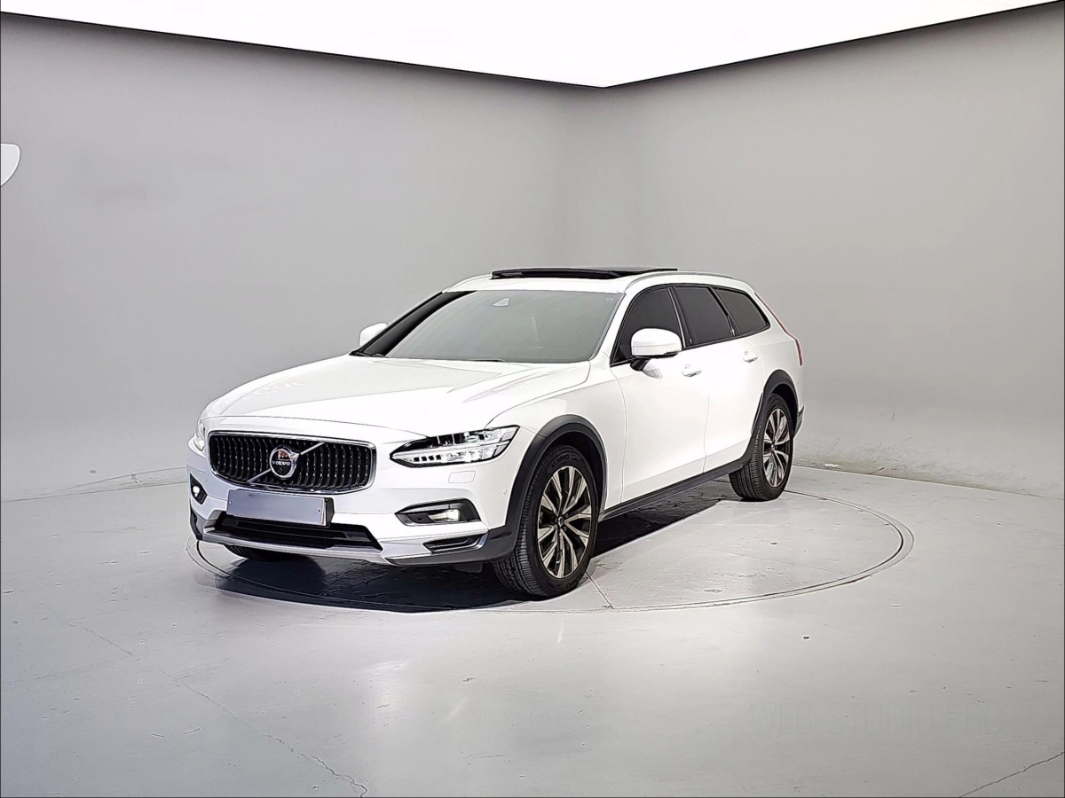 VOLVO V90 CROSS COUNTRY