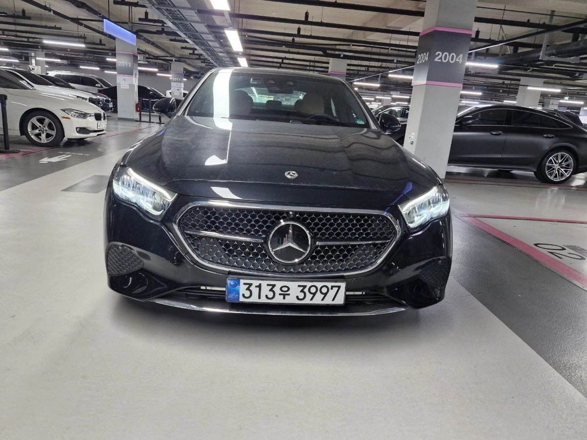 MERCEDES BENZ E-CLASS W214